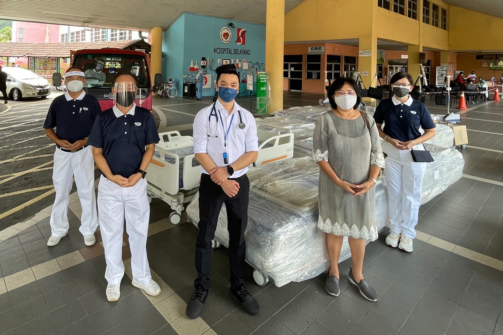 Sending Over RM20 Million Worth of Medical Equipment to 51 Medical Institutions